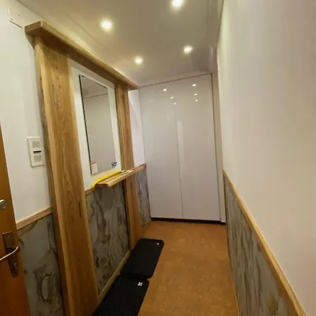 Chesa Derby 32 Apartment *