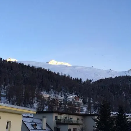 Lejlighed Chesa Derby 32