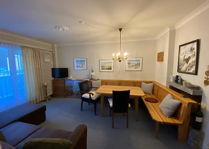 Apartment Chesa Derby 32