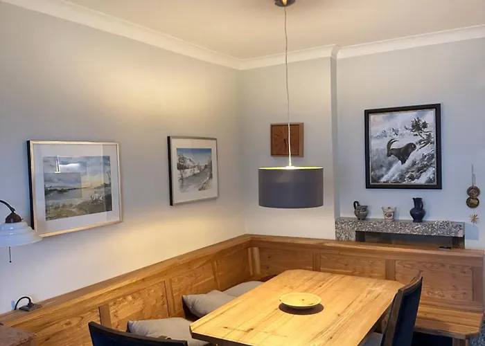 Chesa Derby 32 Apartment *